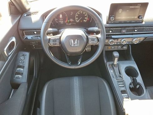 Used 2024 Honda Civic Sport image 12