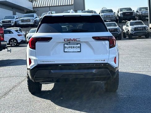 New 2026 GMC Terrain AT4 image 4