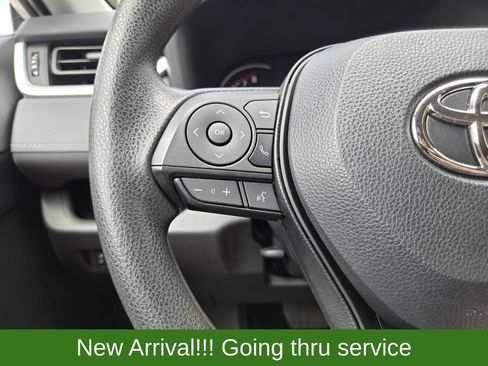 Used 2024 Toyota RAV4 XLE AWD/4WD image 24