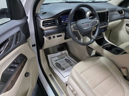 Used 2023 GMC Acadia Denali AWD/4WD image 6