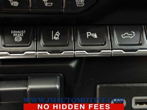 Used 2020 GMC Sierra 2500 Denali w/ Denali Ultimate Package image 31