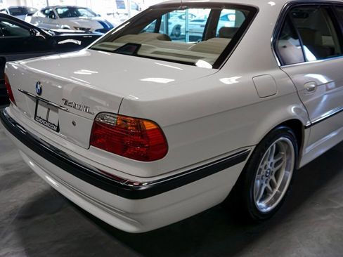 Used 1999 BMW 740iL image 46