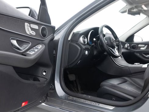 Used 2019 Mercedes-Benz C 300 Sedan image 26