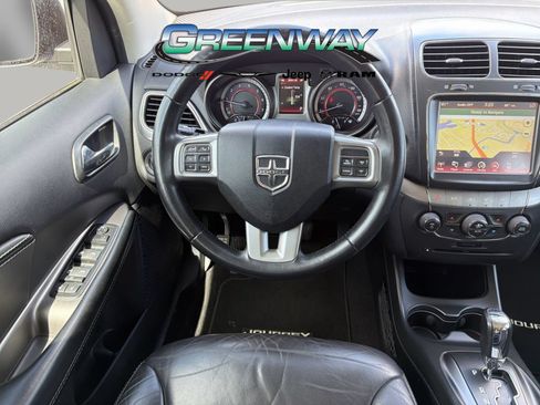 Used 2015 Dodge Journey Crossroad w/ Flexible Seating Group FWD image 8