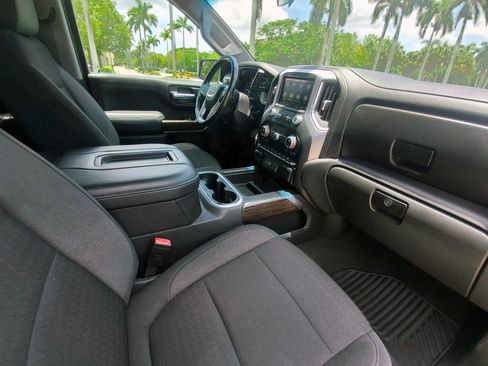 Used 2021 GMC Sierra 1500 Elevation w/ Preferred Package AWD/4WD image 32