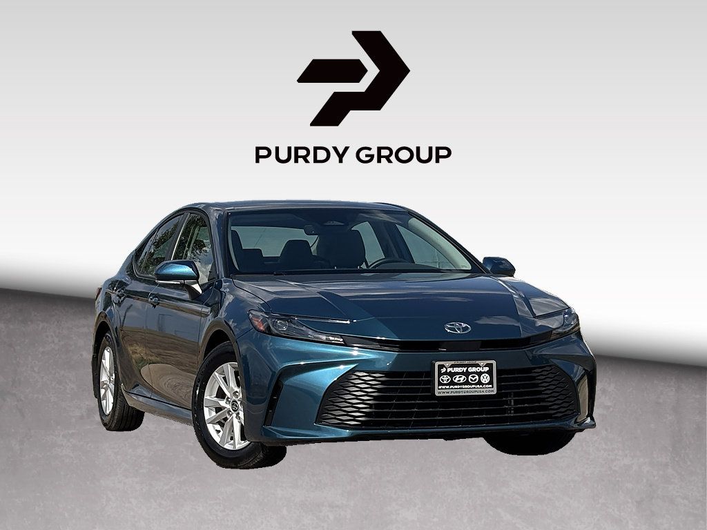 Used 2026 Toyota Camry LE w/ Convenience Package FWD image 1