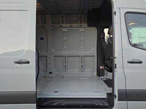 New 2026 Mercedes-Benz Sprinter 2500 image 15