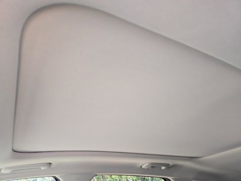 New 2026 Kia Sportage SX image 23