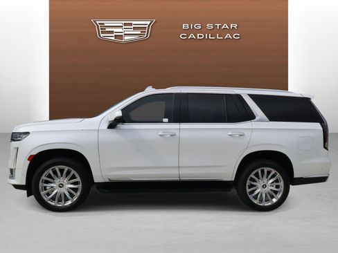 Certified 2024 Cadillac Escalade Premium Luxury RWD image 2