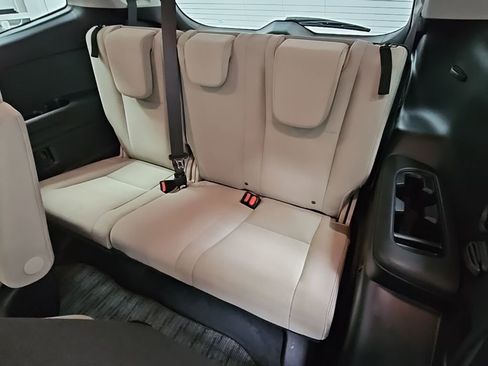 Used 2024 Subaru Ascent Premium w/ Convenience Package image 31