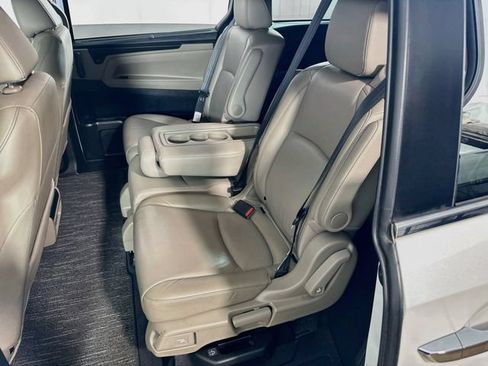 Used 2021 Honda Odyssey EX-L image 19