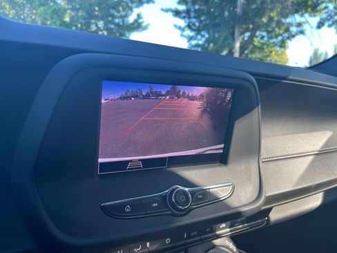 Used 2023 Chevrolet Camaro LT image 17