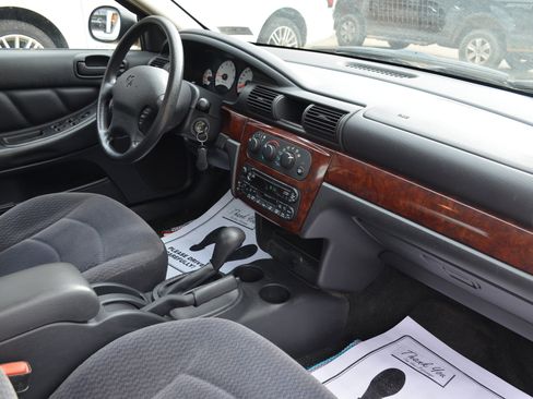 Used 2002 Dodge Stratus SE Plus FWD image 19