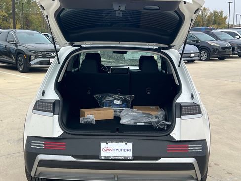 New 2026 Hyundai Ioniq 5 SE image 14