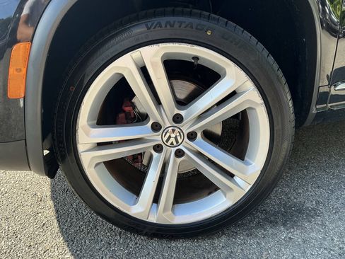 Used 2016 Volkswagen Tiguan SE AWD/4WD image 10
