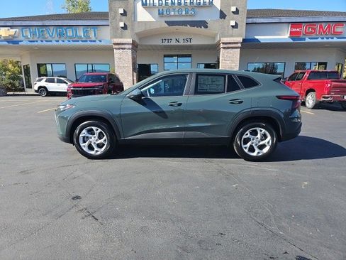 New 2026 Chevrolet Trax LS w/ LS Convenience Package image 45