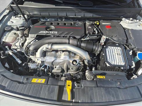 Used 2026 Mercedes-Benz GLB 35 AMG 4MATIC image 21