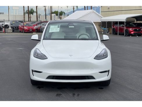 Used 2025 Tesla Model Y Long Range AWD/4WD image 10