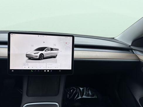 Used 2023 Tesla Model 3 Standard Range RWD image 26