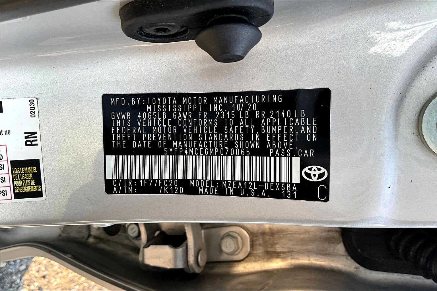 Used 2021 Toyota Corolla SE w/ SE Premium Package FWD image 16