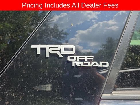 Used 2023 Toyota 4Runner TRD Off-Road AWD/4WD image 7