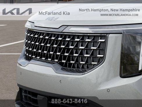 New 2026 Kia Carnival SX w/ SX Dark Edition Package FWD image 13