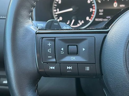 Used 2023 Nissan Pathfinder SL w/ SL Premium Package AWD/4WD image 20