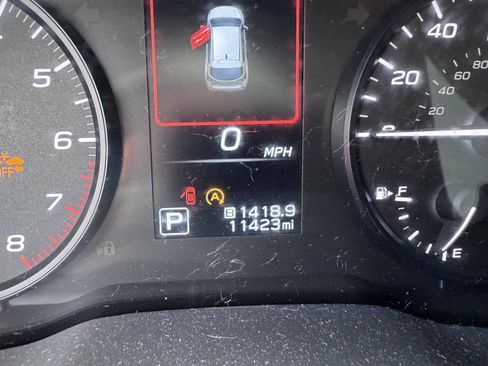 Used 2024 Subaru Impreza 2.0i AWD/4WD image 10