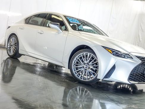 Used 2022 Lexus IS 300 AWD w/ Premium Package image 5