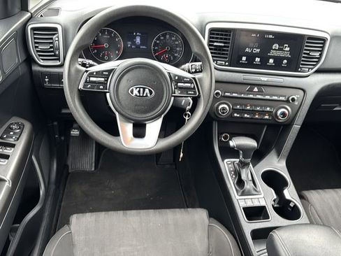 Used 2021 Kia Sportage LX AWD/4WD image 15