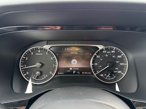 New 2025 Nissan Pathfinder SV w/ SV Premium Package image 16