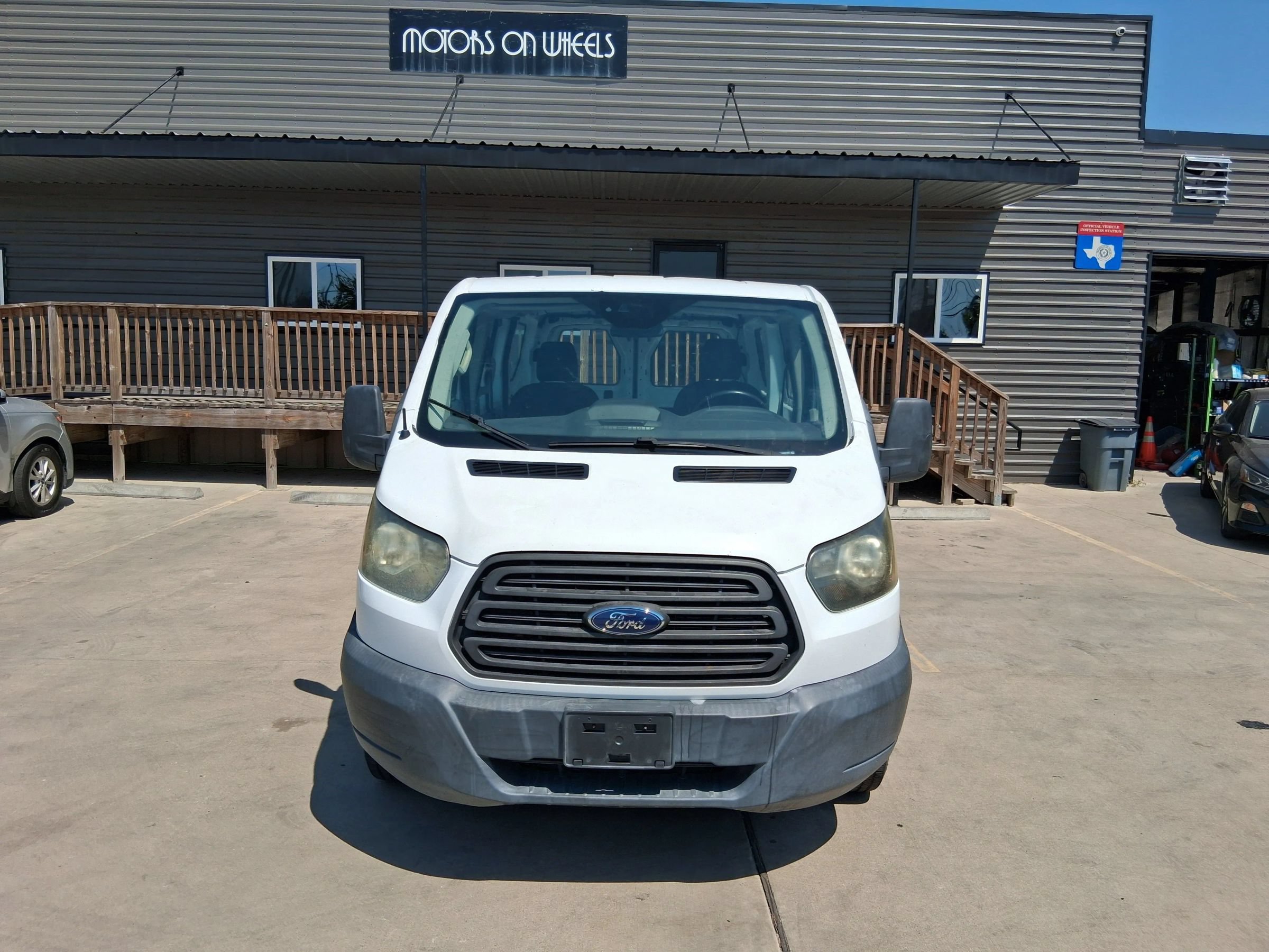 Used 2016 Ford Transit 150 130 Low Roof RWD image 13