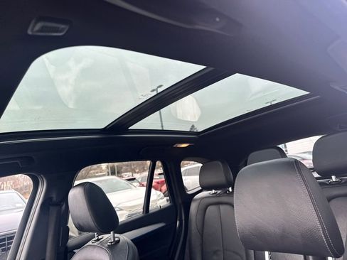 Used 2017 BMW X1 xDrive28i image 17