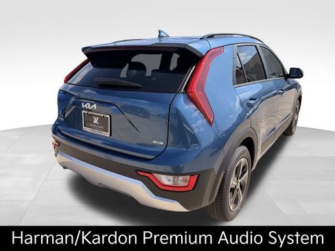 New 2026 Kia Niro EX image 4