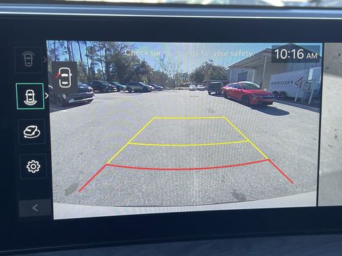 Certified 2025 Kia Sorento SX Prestige w/ Olive Brown Leather Package image 24