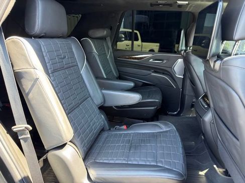 Used 2024 Cadillac Escalade Sport Platinum w/ LPO, Floor Liner Package AWD/4WD image 12