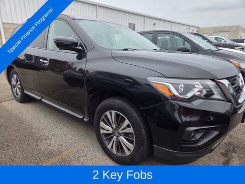 Used 2020 Nissan Pathfinder SL image 4