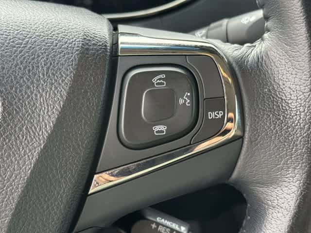 Used 2013 Toyota Avalon XLE Touring FWD image 23