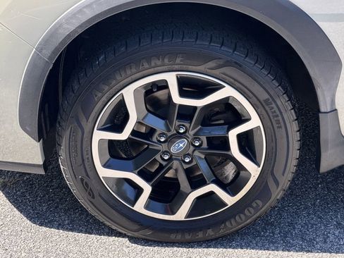 Used 2016 Subaru Crosstrek 2.0i Limited image 11