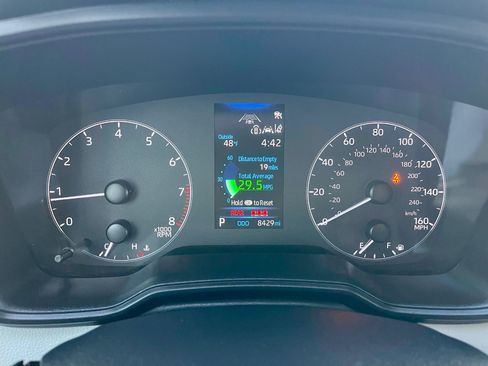 Used 2024 Toyota Corolla LE image 20