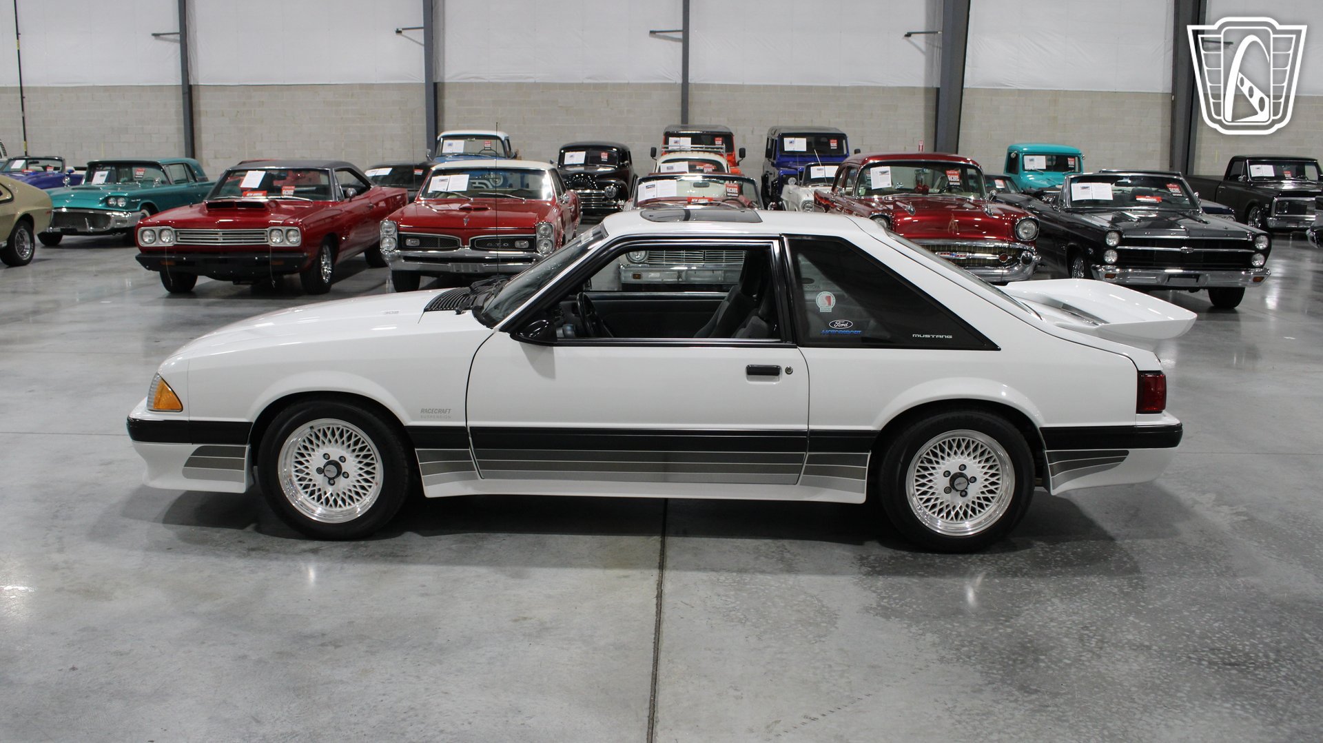 Used 1988 Ford Mustang LX RWD image 13