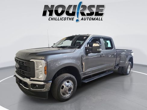 Used 2025 Ford F350 XL w/ XL Driver Assist Package AWD/4WD image 1