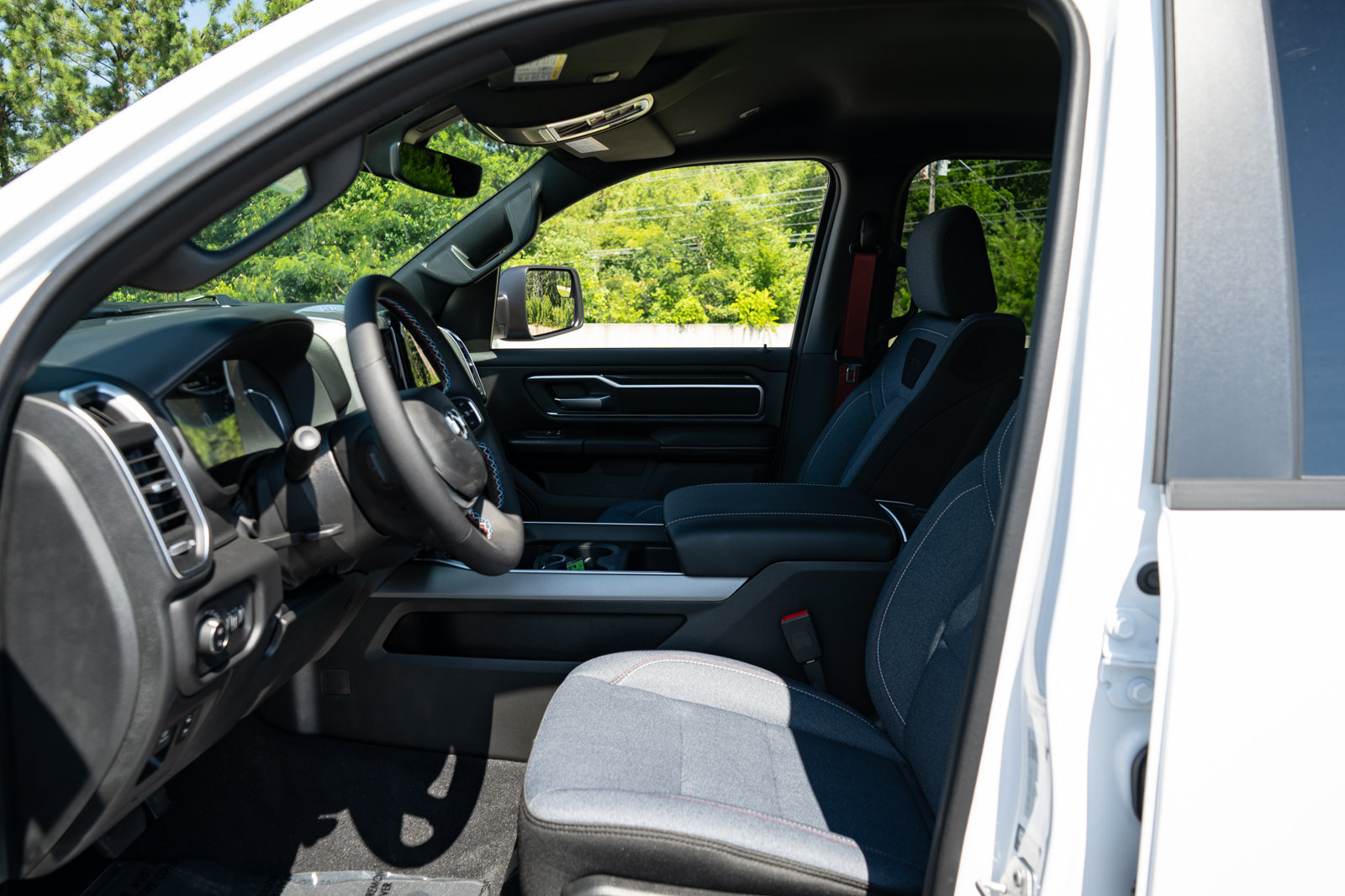 New 2026 RAM 1500 Big Horn AWD/4WD image 14