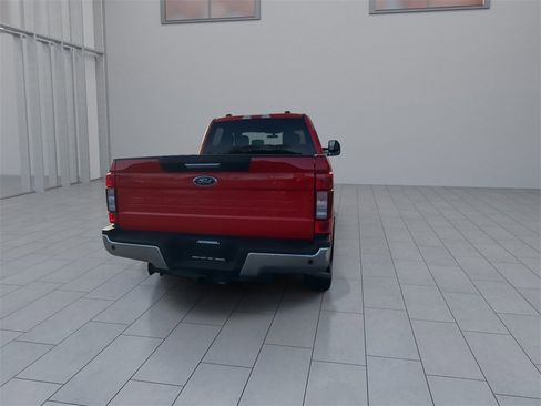 Used 2022 Ford F250 XLT w/ XLT Premium Package image 7