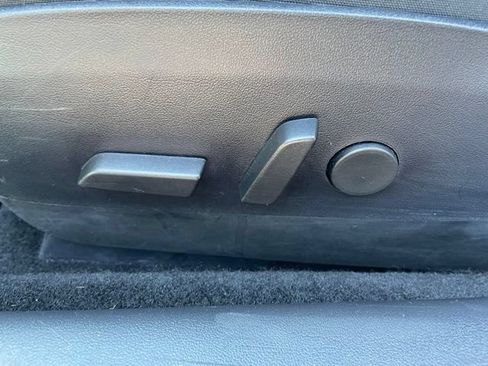 Used 2020 Tesla Model 3 Standard Range Plus RWD image 10