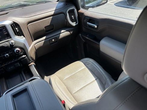 Used 2020 GMC Sierra 1500 SLT w/ SLT Premium Package AWD/4WD image 13