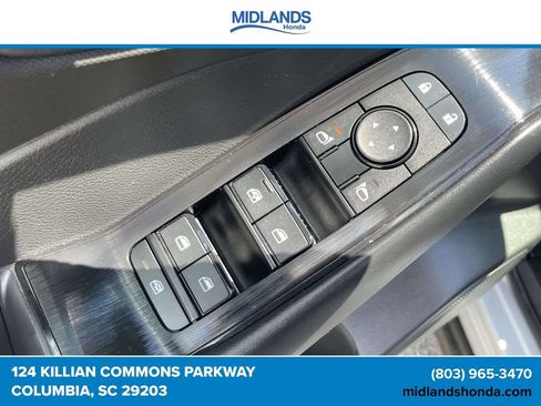 Used 2024 Nissan Rogue S FWD image 16