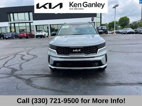 Certified 2023 Kia Sorento SX AWD/4WD image 4