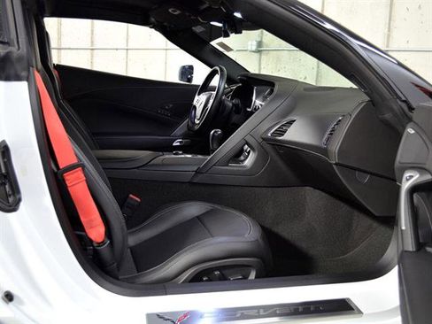 Used 2019 Chevrolet Corvette Grand Sport image 17