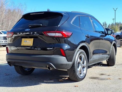 Certified 2025 Ford Escape ST-Line image 3
